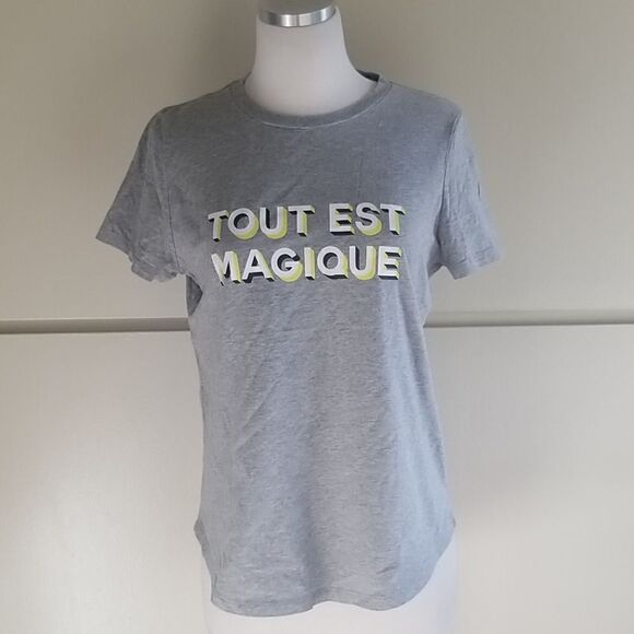 Banana Republic "TOUT EST MAGIQUE" T-Shirt, NEW - Picture 1 of 6
